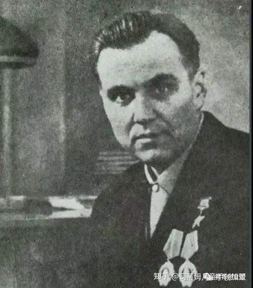 09阿道尔夫·第斯多惠(自动,遵循自然,文化的原则)第斯多惠教育观点的