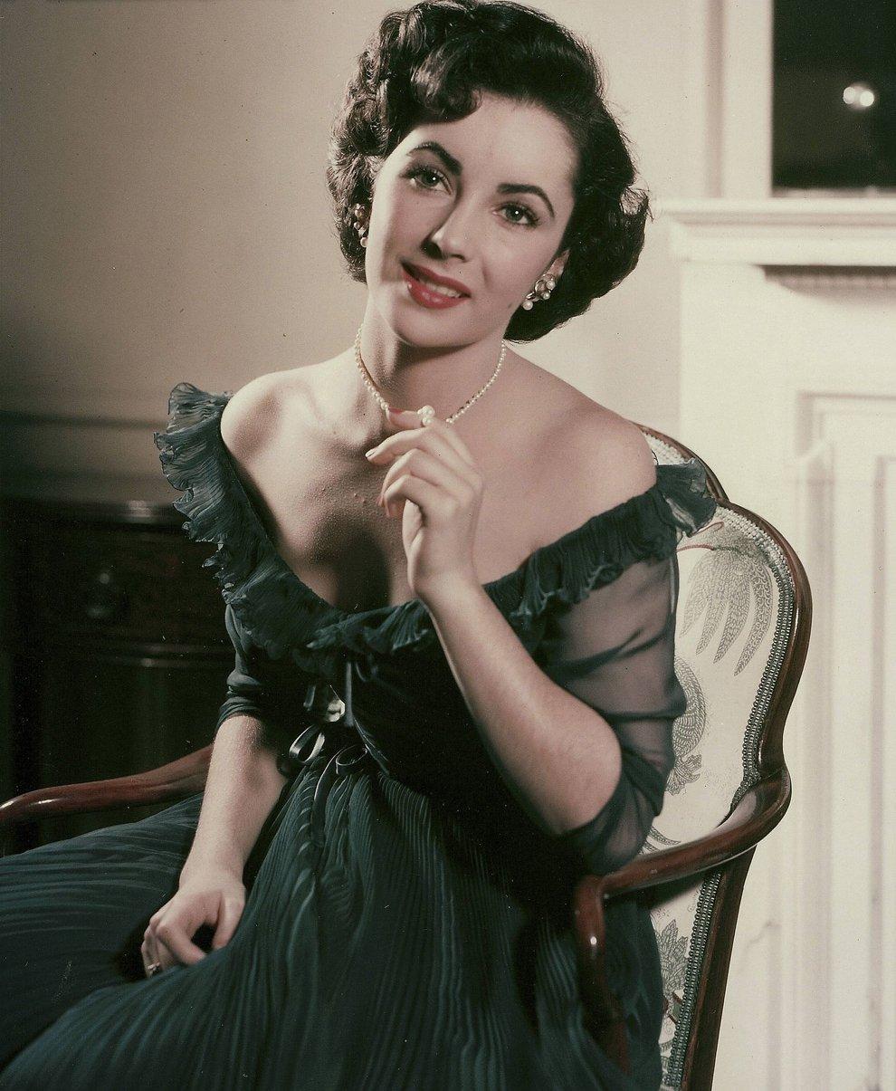 didierdubot绝代佳人伊丽莎白泰勒拥有的私库珠宝是奢华的爱情礼物