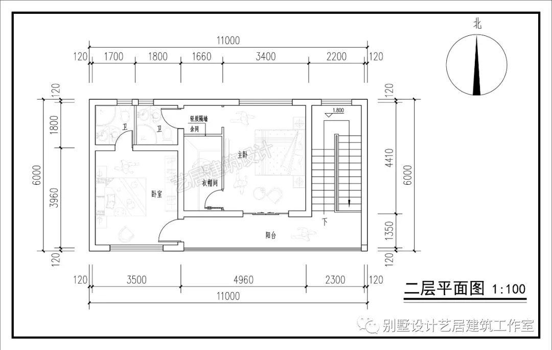 因为本建筑我的两侧都是紧靠邻居,业主要求是房子必须和两边齐平,所以