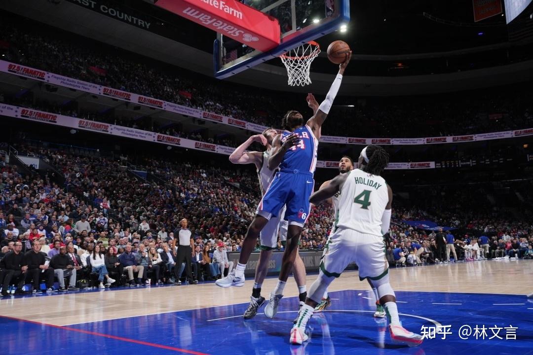 nba常规赛凯尔特人灭76人升至东部第一塔图姆298怀特273