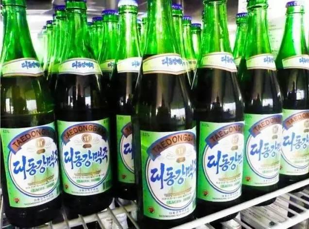 可以自己买啤酒到寝室喝,朝鲜的中国留学生们也偶尔去位于平壤使馆村