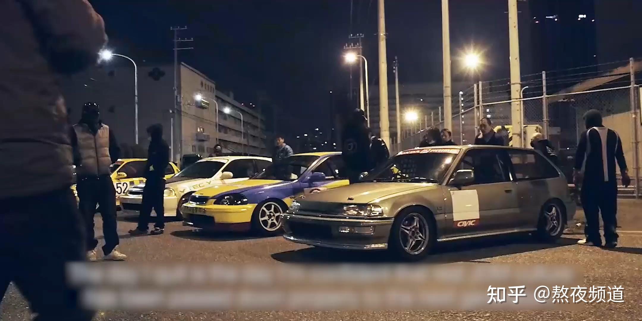 爆着vtec快速地穿梭在高速公路上,这帮危险的飞车党就是环状族(kanjo