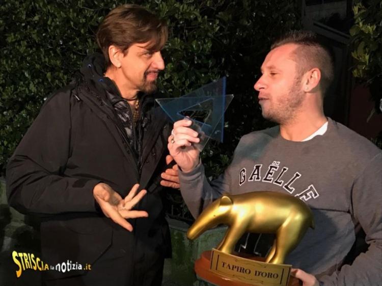 颁奖人谈卡萨诺15次金貘奖他是该奖第一人也开得起玩笑