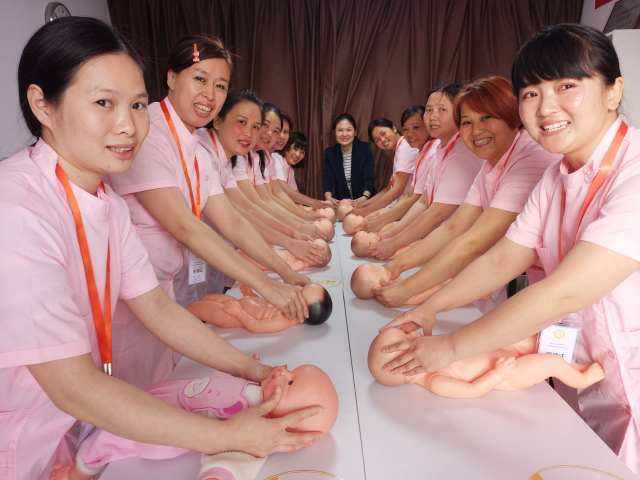 育儿嫂的作用