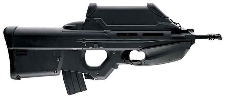 在fn2000上我们可以看到从枪机(弹匣上方)到护木上最右的抛壳口之间有