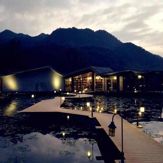 精品民宿丨禾肚里——蛙声稻香荷风星月 ,一间长在稻田里的民宿