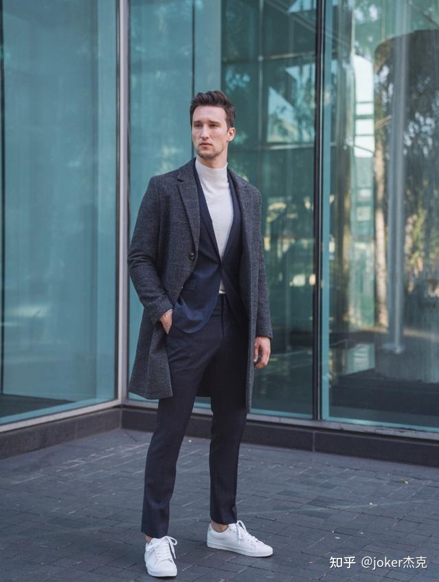 西装套装布雷泽夹克西装的专属性与历史信息