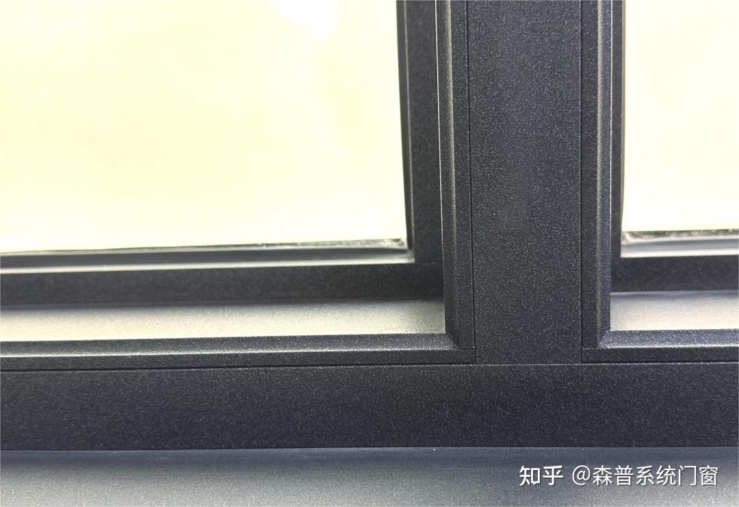 门窗压线可不能小看,你的玻璃全靠它! - 知乎