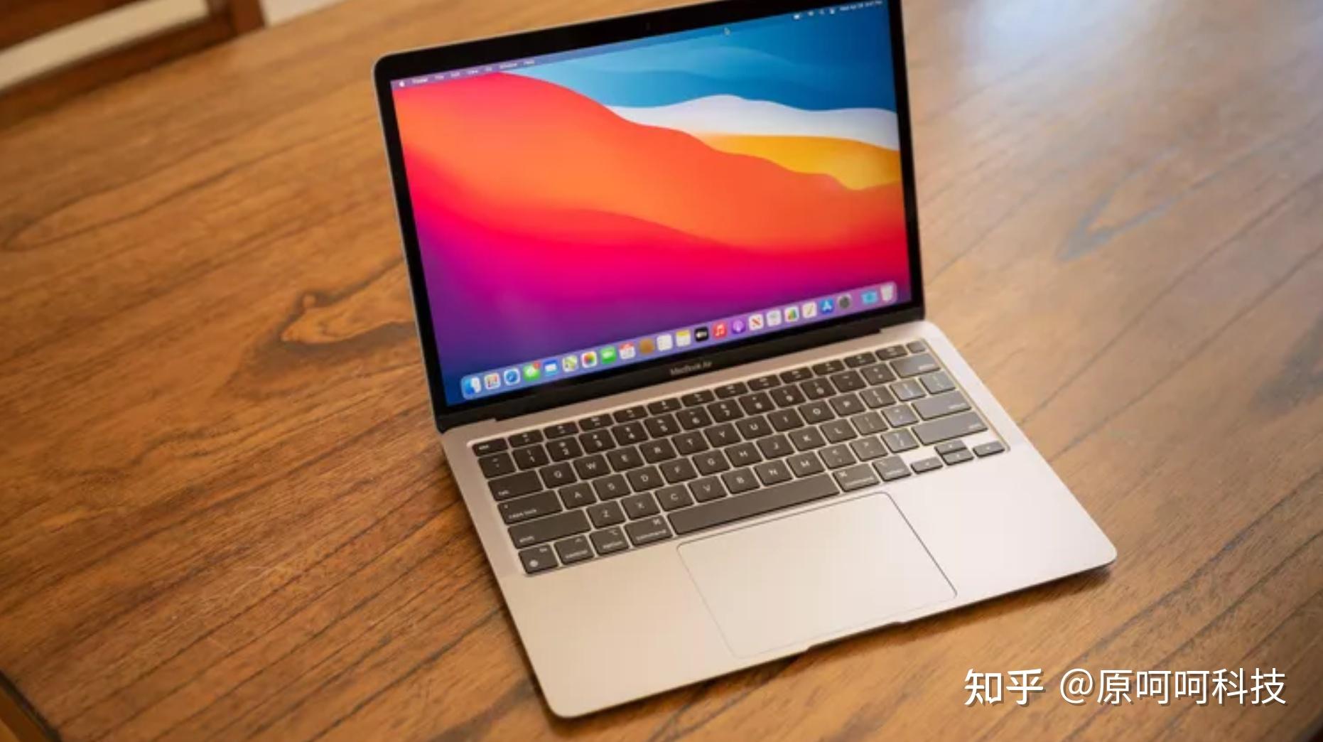 最适合学生的 macbook:macbook air m1