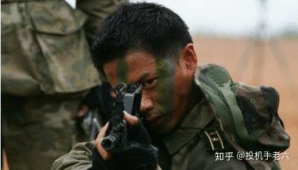 配图:袁朗背面盲狙图(具体查看电视剧士兵突击)原文:依乎天理,批大郤