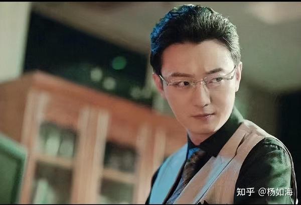 狂飙中的李宏伟,真像极了我们小时候街上的混混 - 知乎