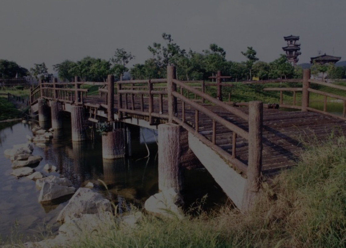 当阳长板桥遗址断后的张飞据守当阳桥,拆除了桥梁,安排手下二十名骑兵