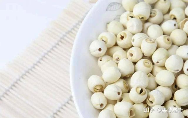 哪些食物可以调理孩子的脾胃 v2-dc1b3f9b0f1b3c85bfa17ececa2a3d53_r.jpg