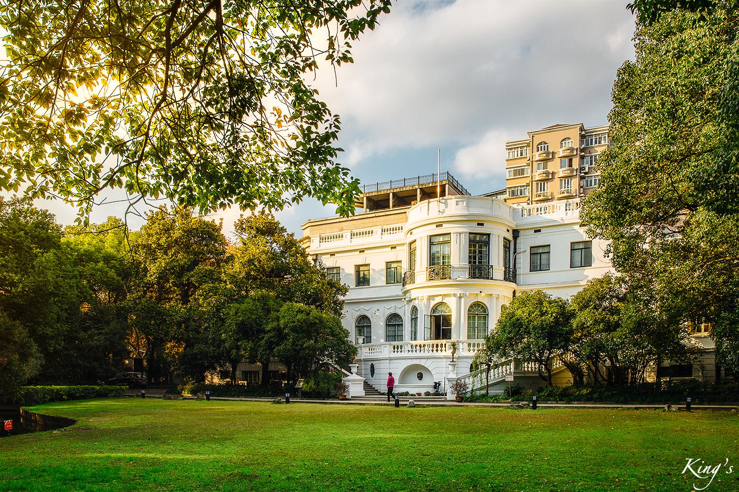 悄悄告诉你上海私藏了一座小白宫