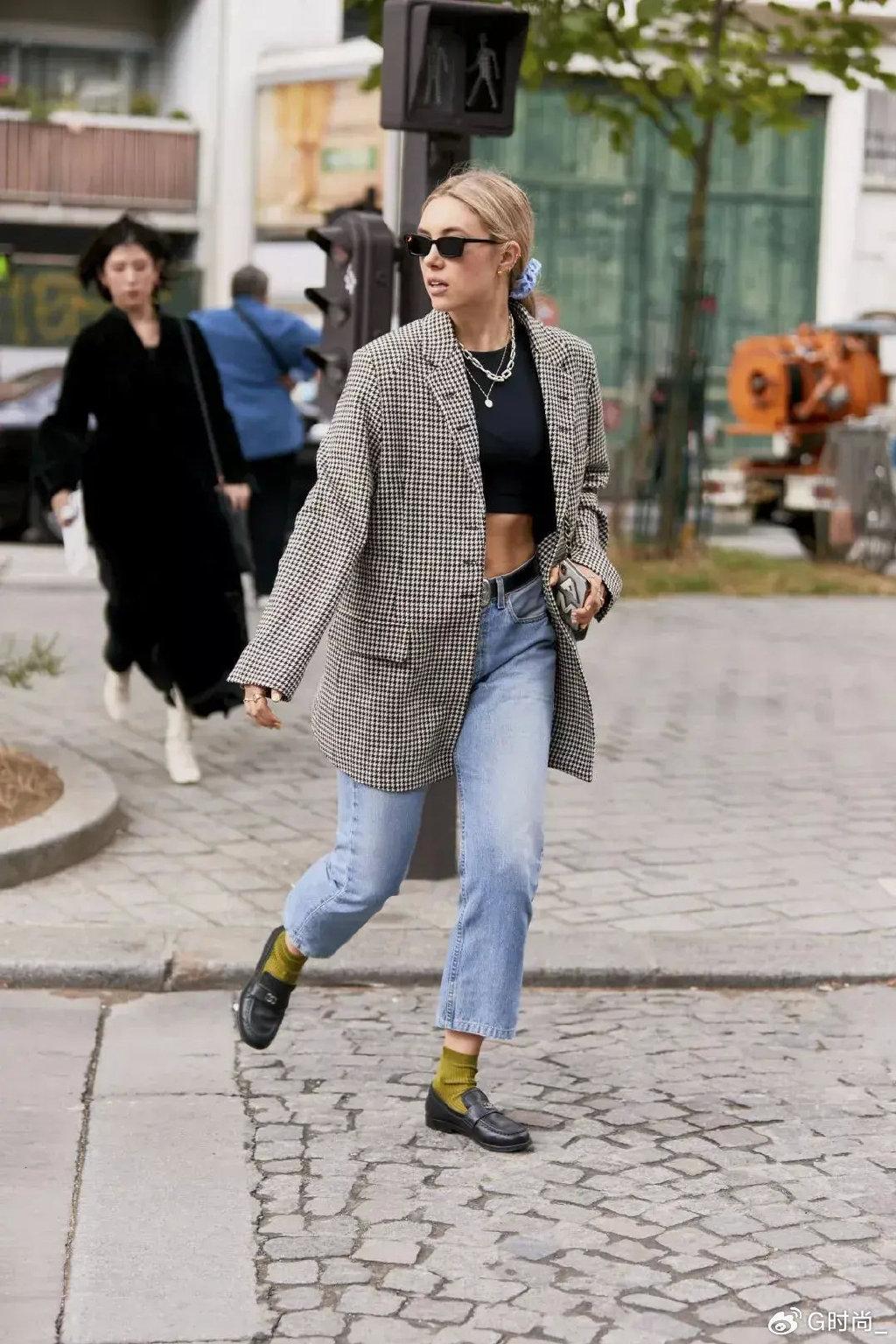 乐福鞋搭配牛仔裤