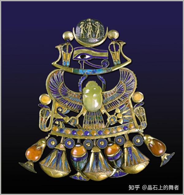 甲壳虫是古埃及太阳神的化身所以图坦塔蒙的宝物之一是利比亚黄金