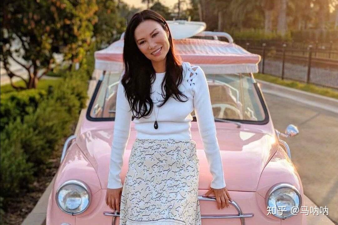 传奇女性名媛邓文迪的彪悍人生