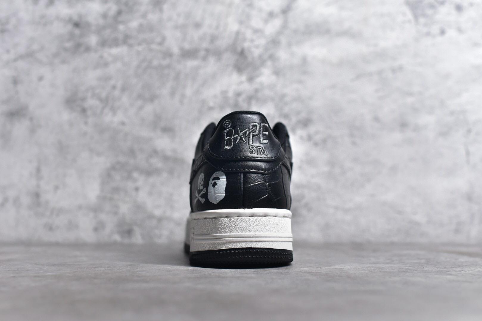 安逸猿bapestalowxnbhdneighborhood联名闪星低帮复古运动鞋