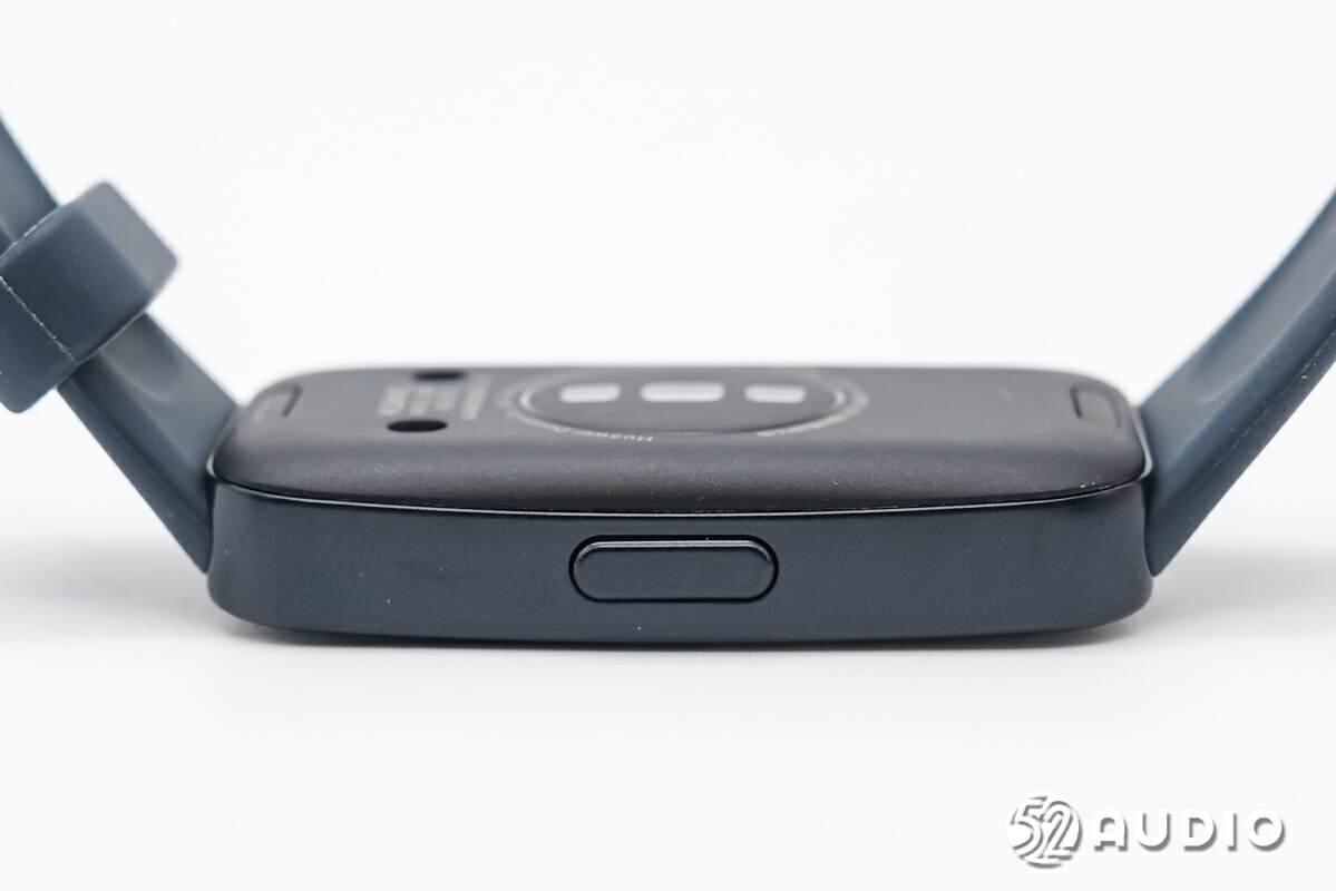 华为手环8拆解100种运动模式14天持久续航45分钟闪充