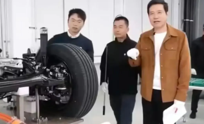 雷军:我被黑的现在说话都要小心翼翼……