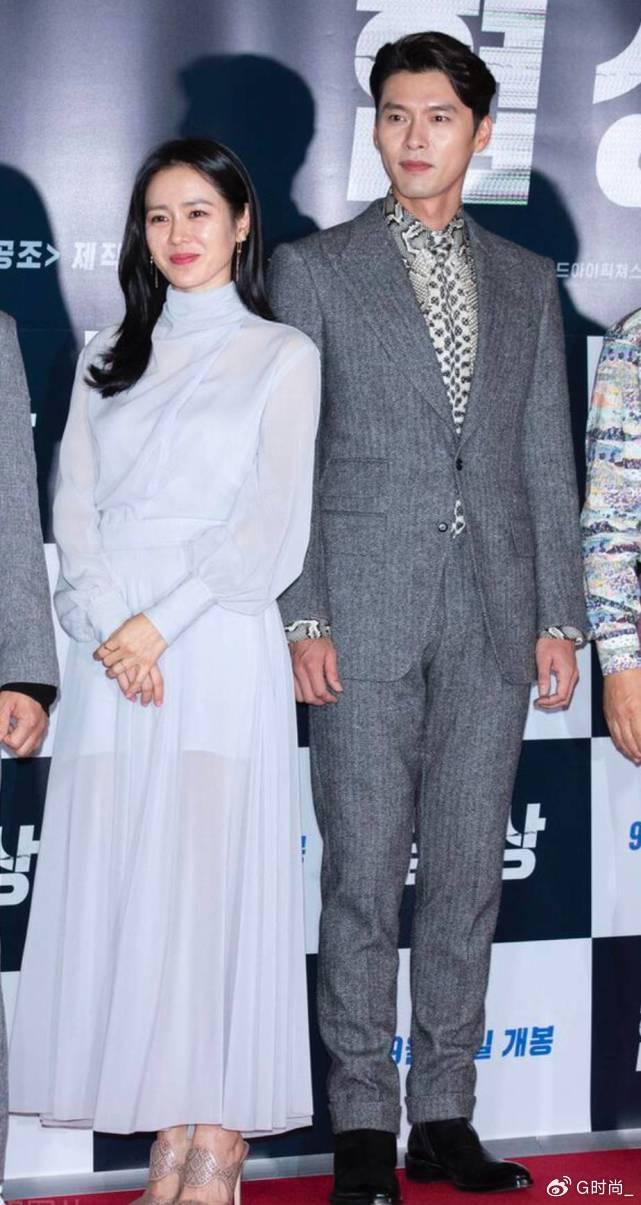 孙艺珍和玄彬蜜月太甜了夫妻穿搭造型像情侣装两人真般配