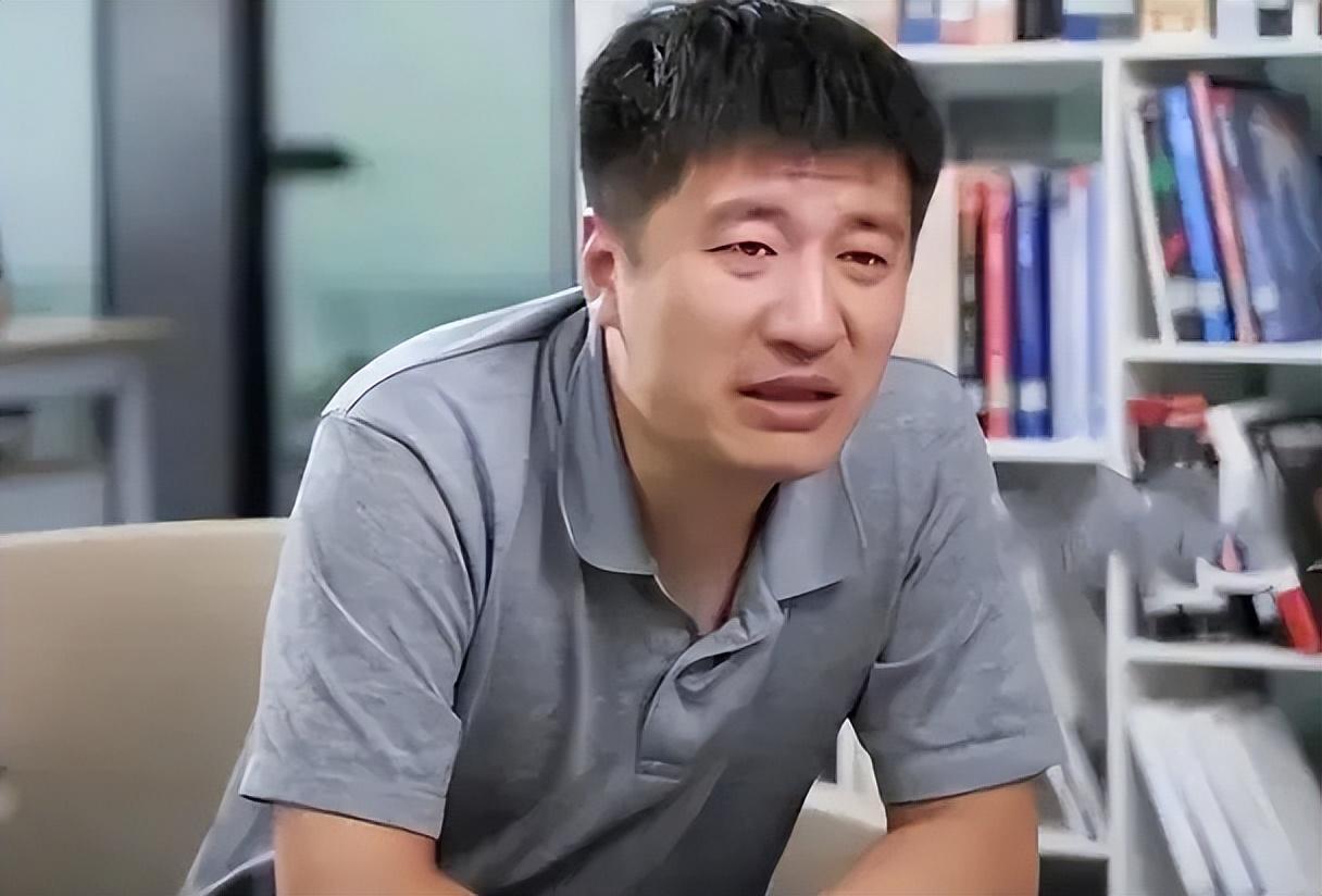 高考前夕,张雪峰赚了2个亿,是真价值,还是割韭菜? - 知乎