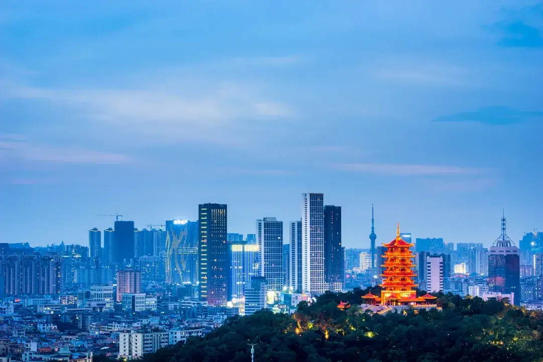 52亿鹏瑞拿下奇槎靓地佛山三龙湾将迎220米双子塔地标