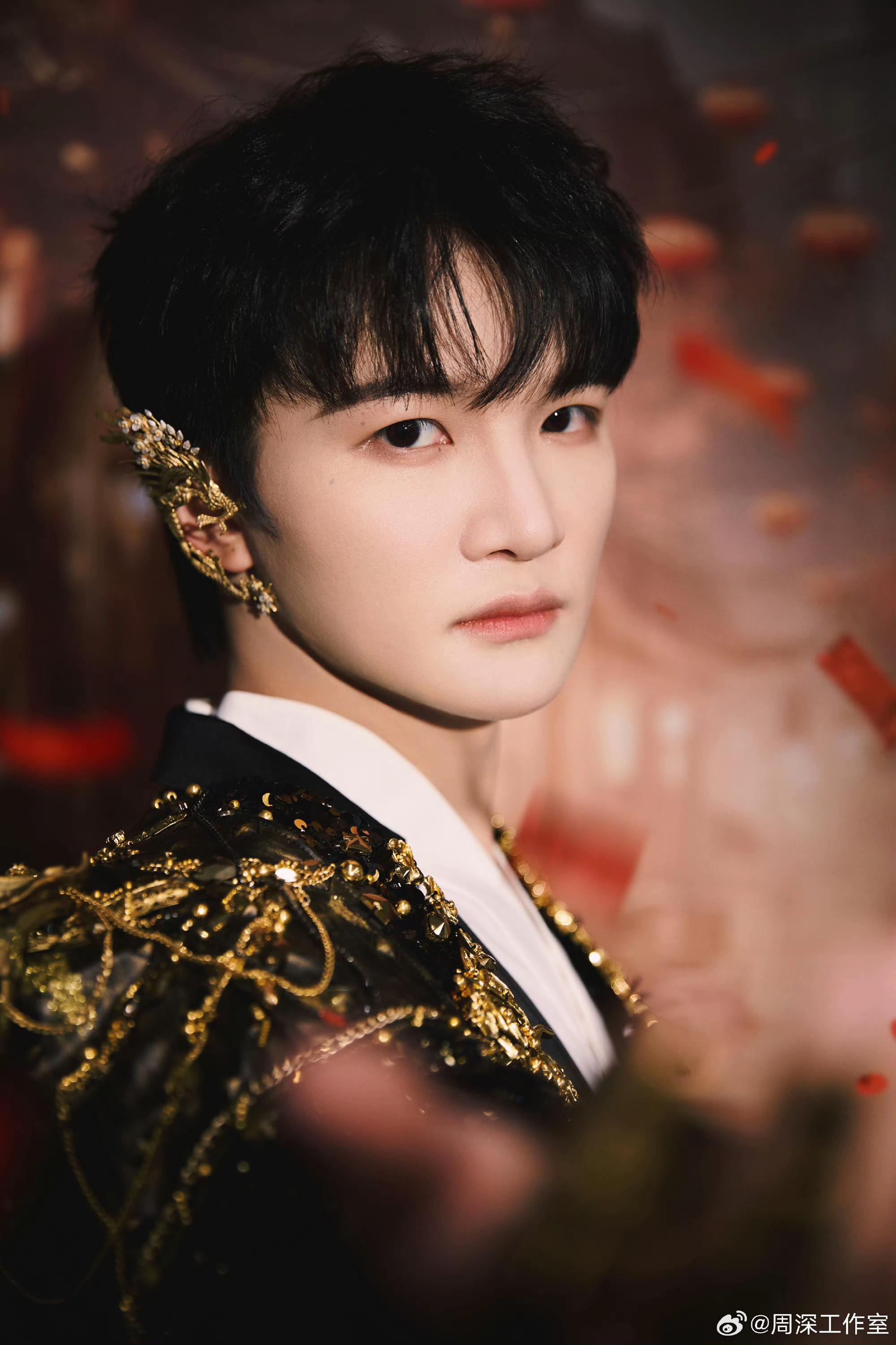 周深世界巡回演唱会官宣