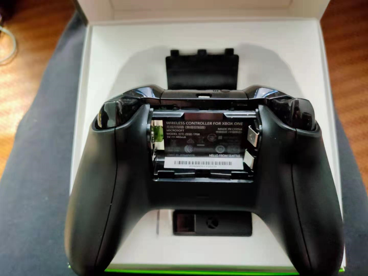 微软xboxones游戏手柄开箱测评