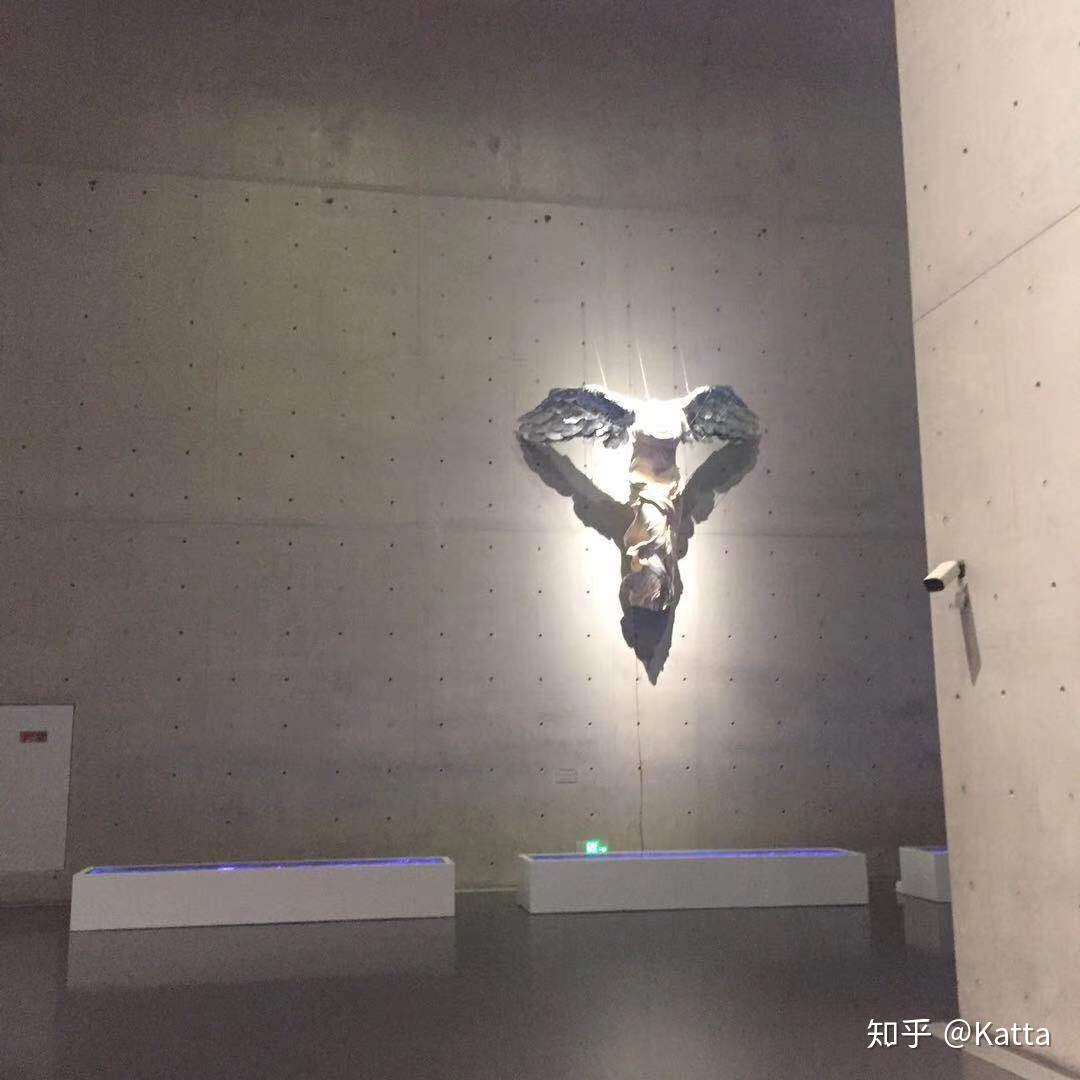 图像的肉与灵 -从九个层面解读庞茂琨的作品 - 知乎