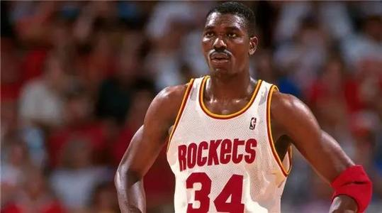 哈基姆奥拉朱旺(hakeem olajuwon)