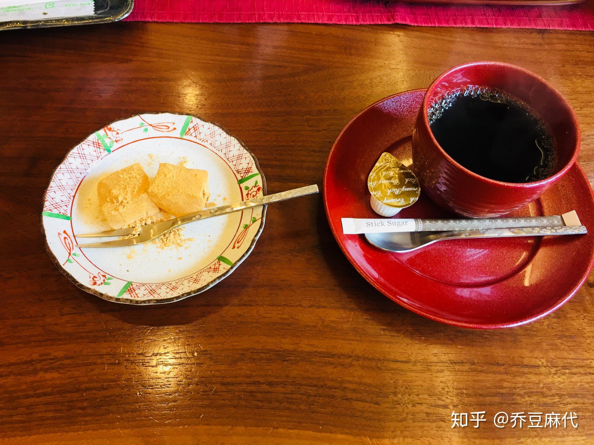 为什么说日本料理难吃的要死,日本社会压抑的