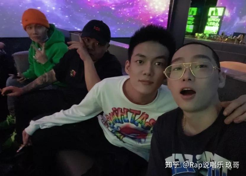 红花会贝贝直播称会与马思唯 melo 姜云升 小青龙合作!