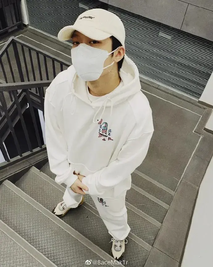 名为pacemak1r拥有2w粉丝抖音认证音乐人被pgone亲自打假了