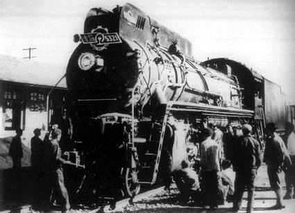 狄塞尔柴油火车图片