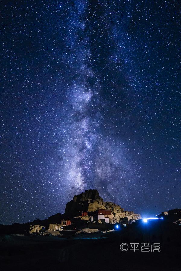 1,暗夜下的星空