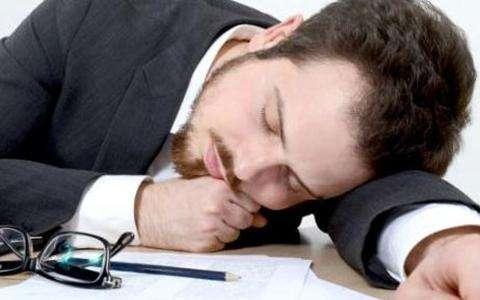 怎么样才能让自己不想睡觉 v2-df4ebb0a4aa725c0789d55f4dde98b5f_r.jpg