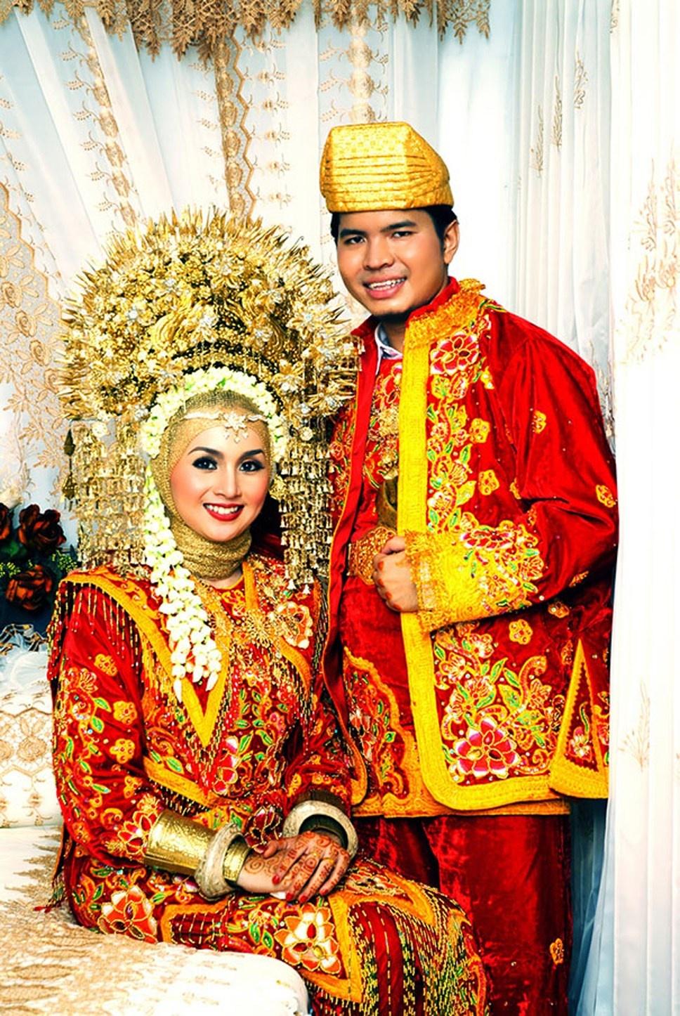 印尼传统服饰图片图片