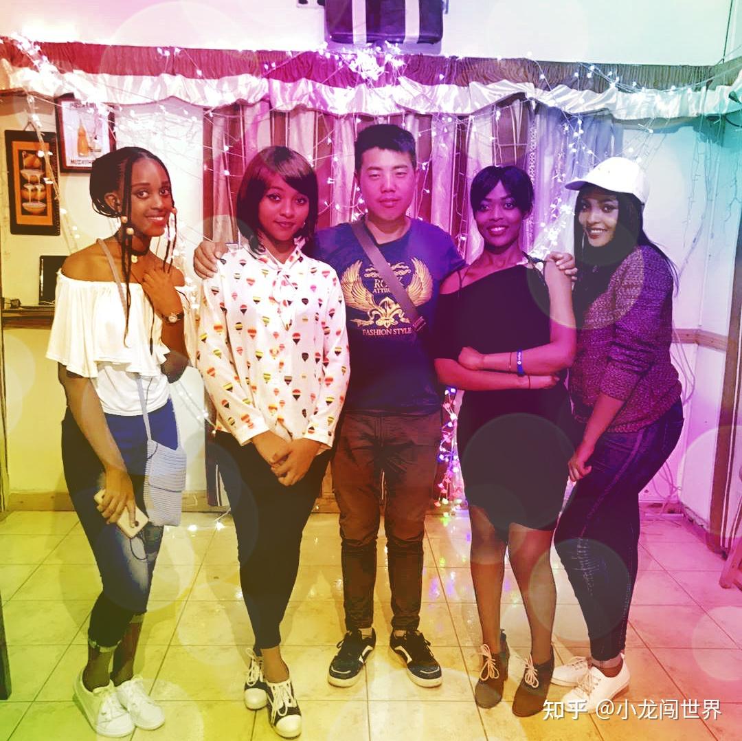 会慢慢习惯非洲的生活:蓝天白云,阳光明媚,空气清新,四季如春(卢旺达)