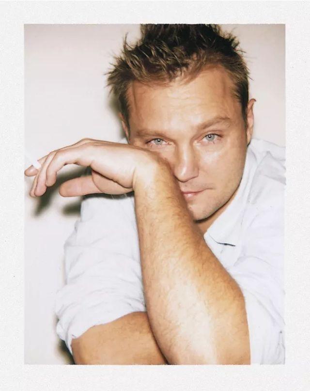 juergenteller刺目的真相与内在的力量