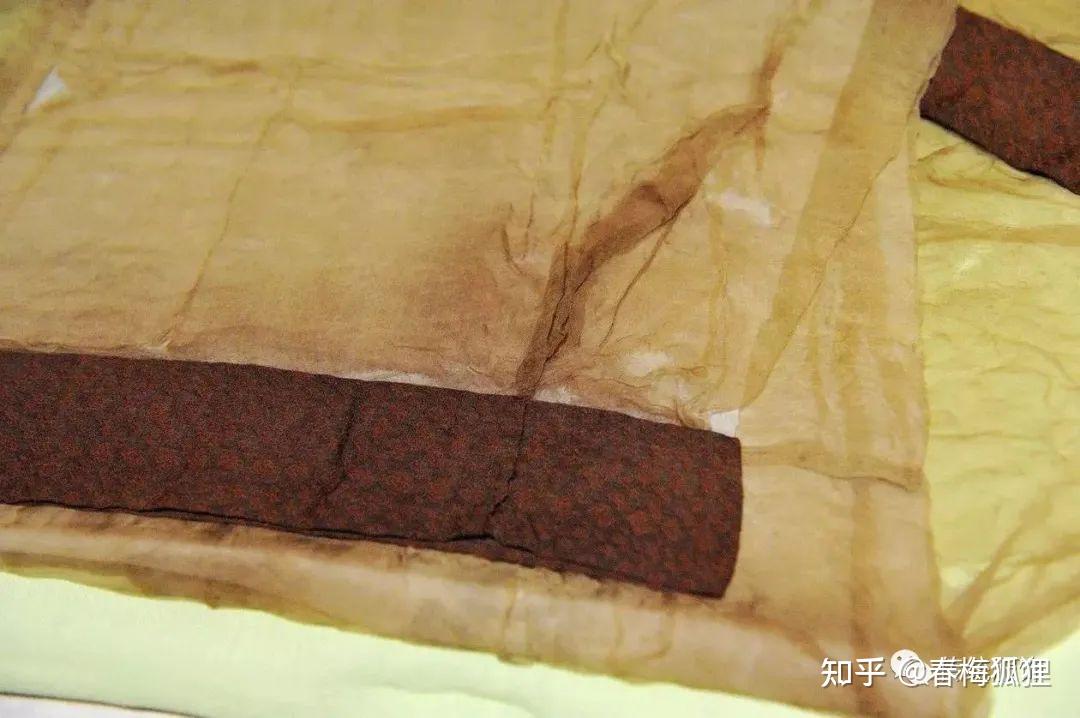 火柴盒汉服:宣传上的"现代版素纱襌衣",实际上的