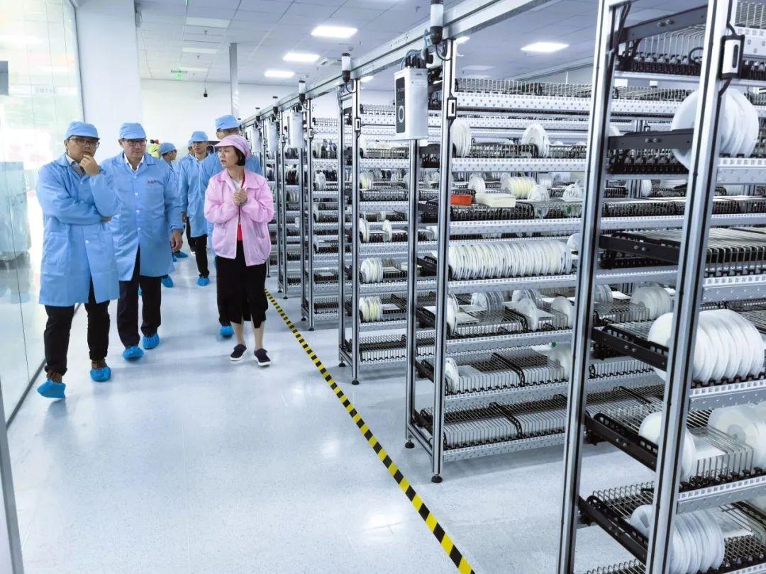 西门子能源工业解决方案事业部总经理秦政一行来访新华科技