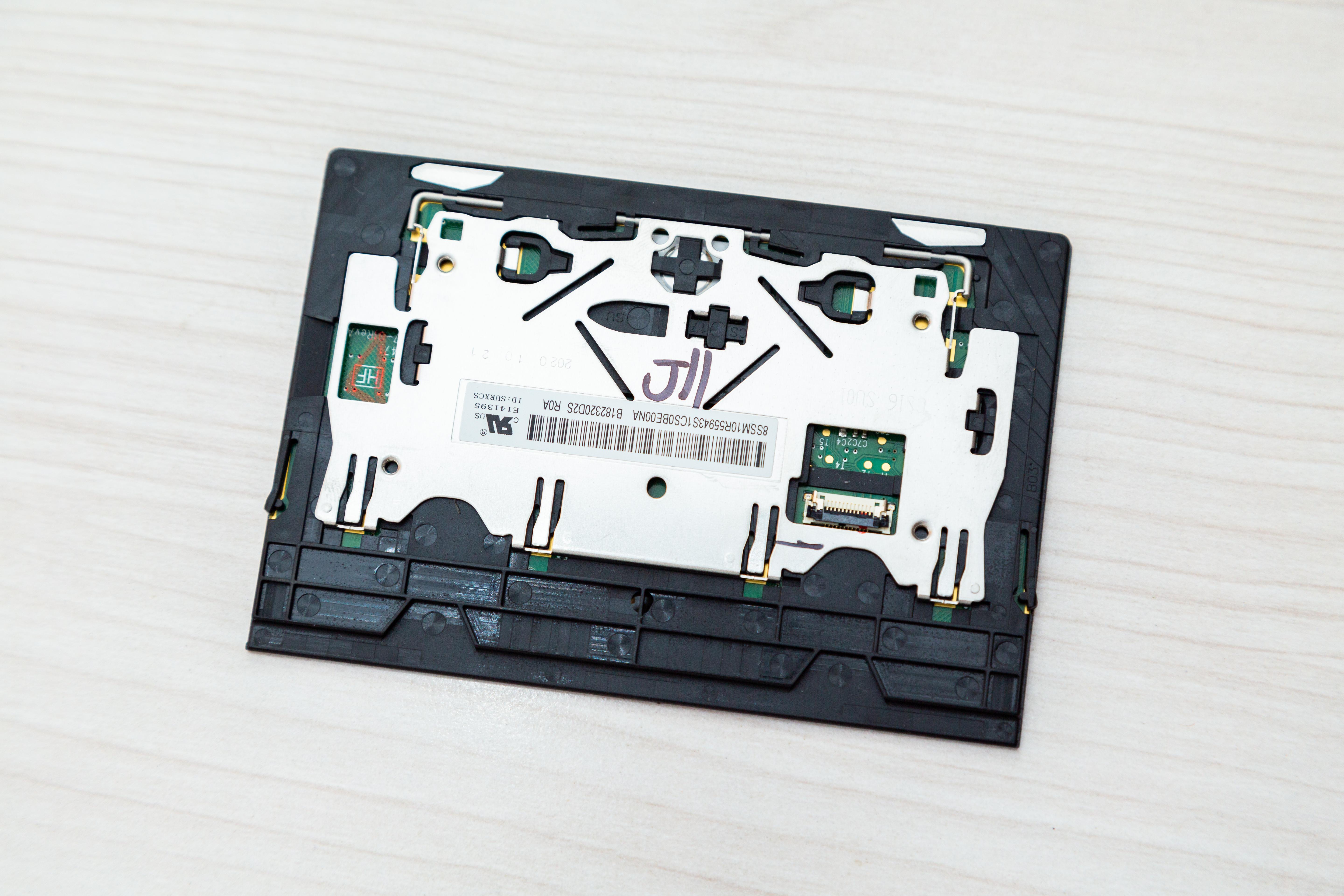 可能是当下设计用料最好的15寸移动工作站:拆解评测thinkpad p15	15g