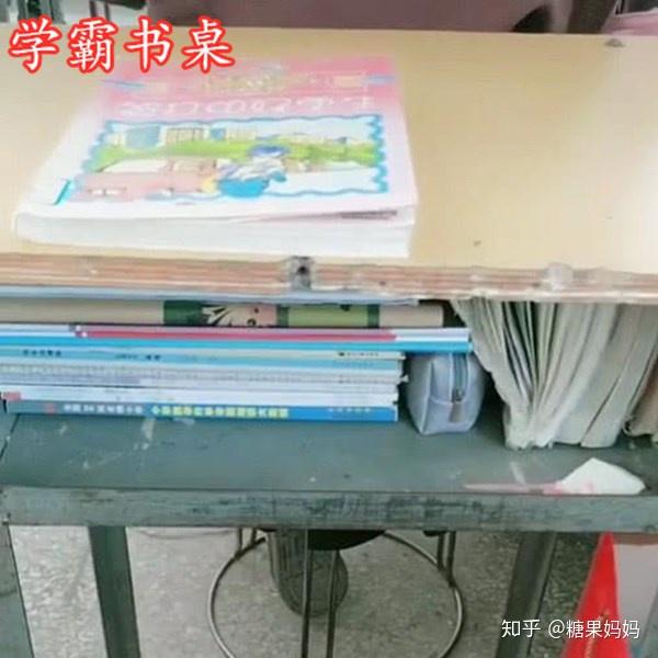 學霸書桌整齊學渣書桌宛如雜貨店網友多啦a夢是你嗎