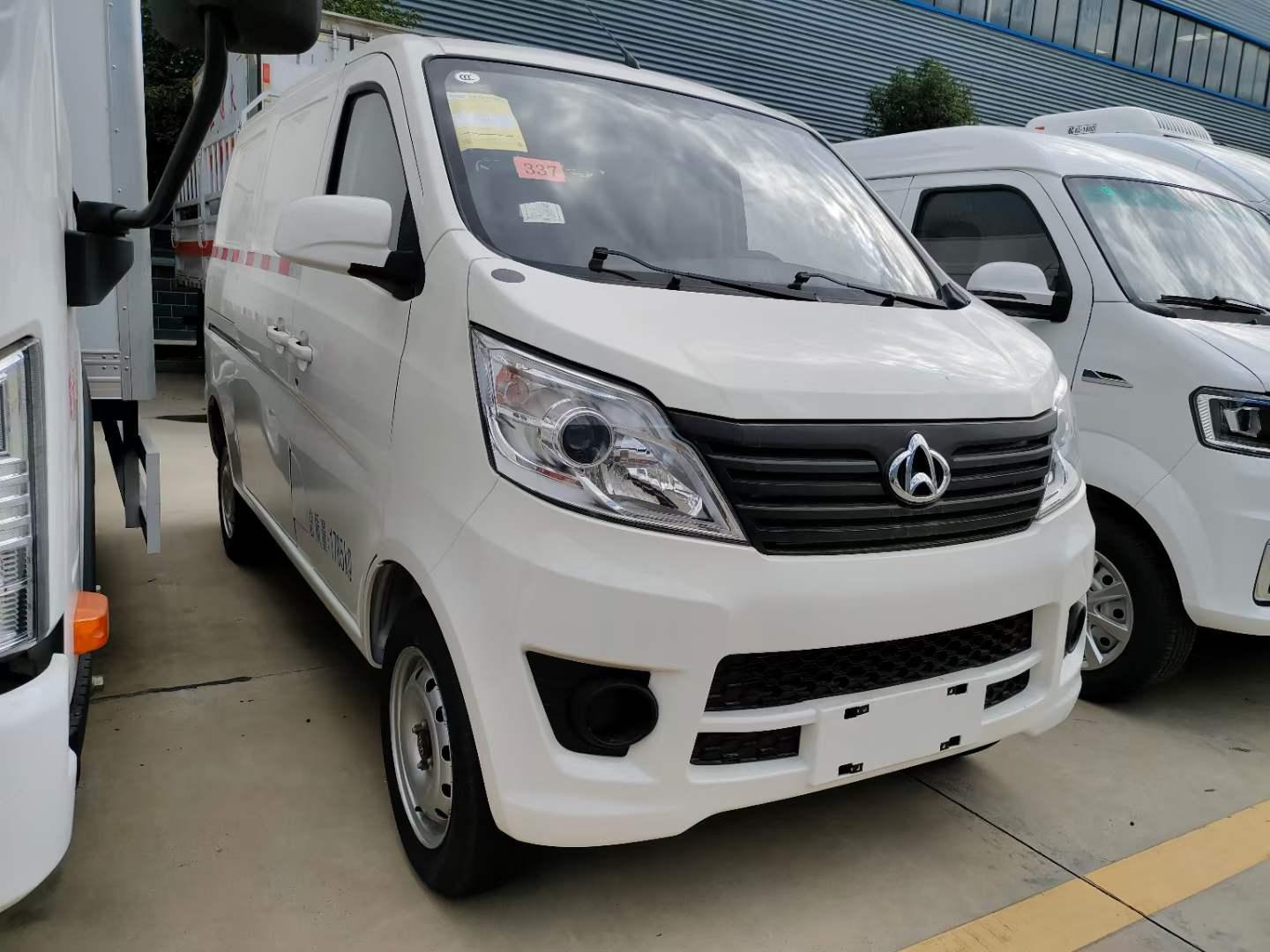 长安面包冷藏车最便宜的面包冷藏车价格