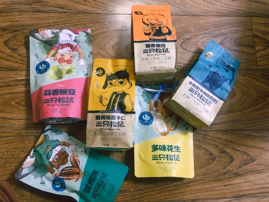 三歲以內不要吃添加劑過多食品,需要咀嚼的小顆粒食品