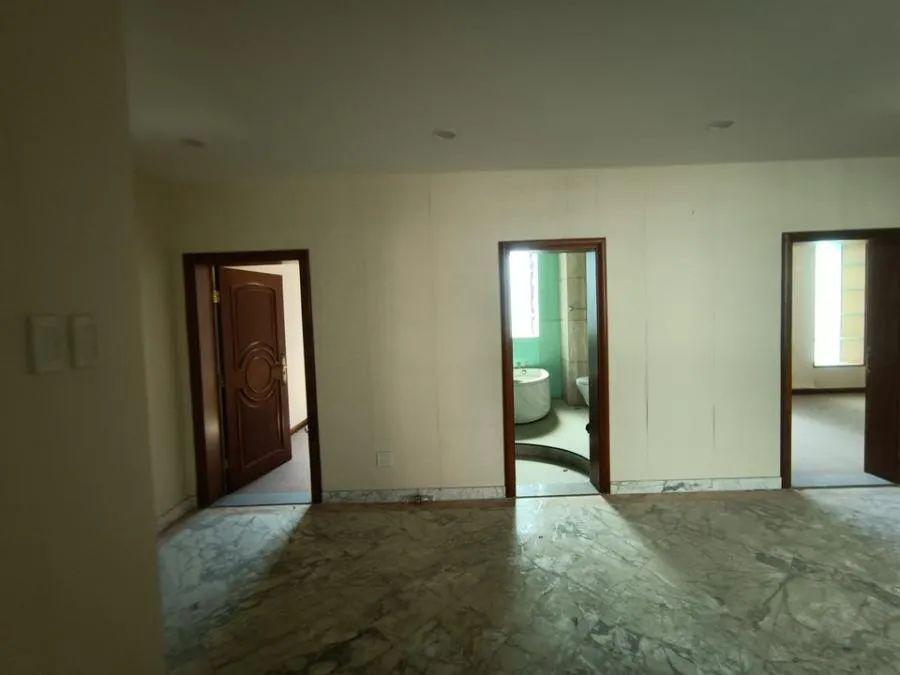 我们来回顾一下马兴田位于深圳市罗湖区银湖会议中心13栋别墅和深圳市