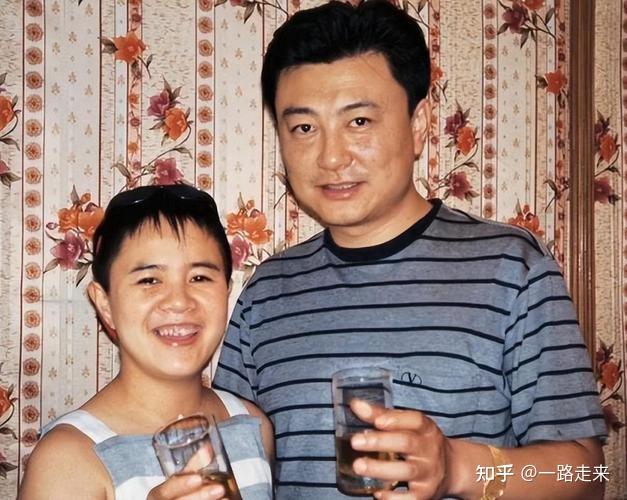 事实证明,56岁“直播卖货”的刘纯燕,已经走上人生另一条大道 - 知乎