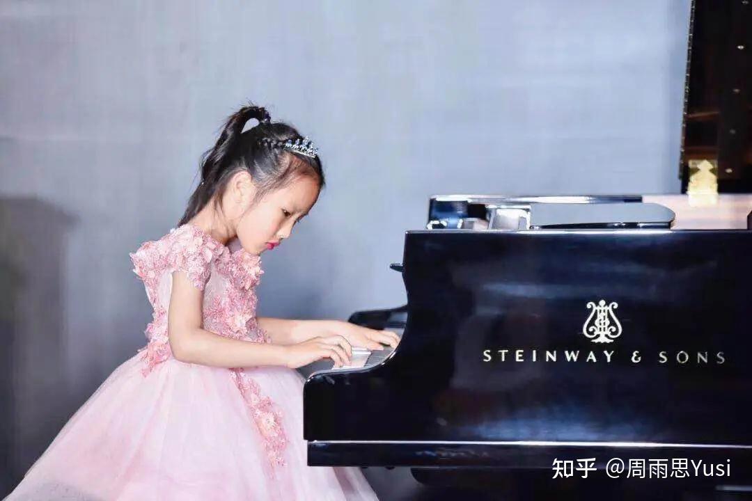 比如我从小听的几乎都是古典音乐,读研究生时,突然接触到很多不同的