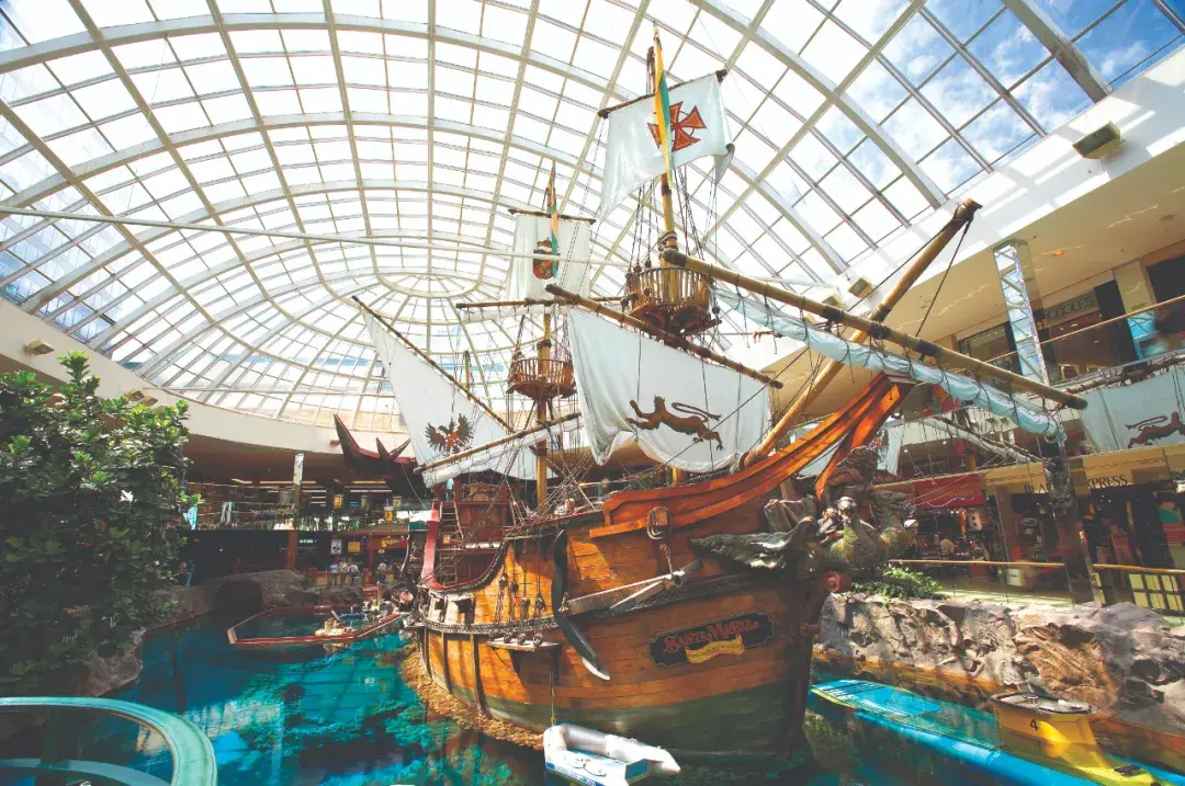 West Edmonton Mall|能满足您一切需求的超级娱乐综合体